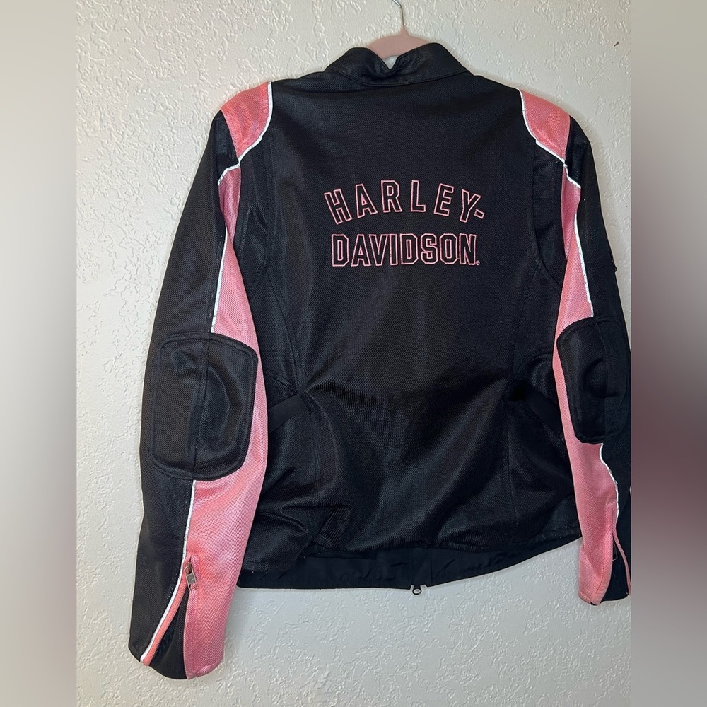 Harley Davidson Women's Black and Pink Jacket - Picture 2 of 6